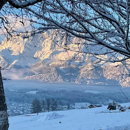 Apartment Ferienwohnung Riedmann Oberndorf in Tirol